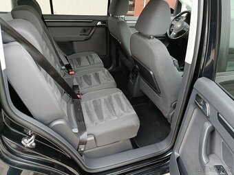 VOLKSWAGEN TOURAN 2.0 TDI CR 103 kW HIGHLINE BLUEMOTION - 12
