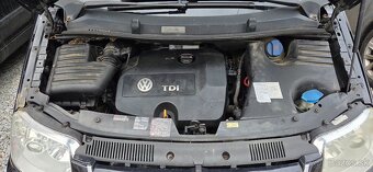 Volkswagen Sharan 1.9 TDi 7-miestné - 12