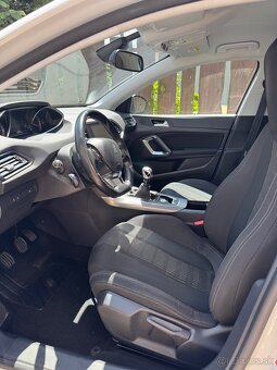 Peugeot 308 1.6 BlueHDI Allure - 12