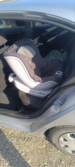 Autosedačka Petite&Mars Reversal II Isofix - 12