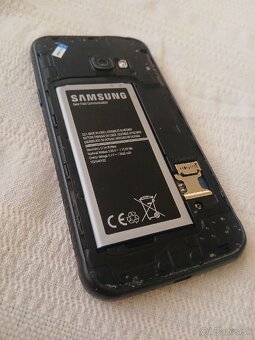 Samsung galaxy xcrover 4 - 12