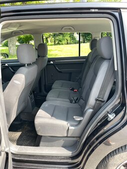 Volkswagen touran 1.9tdi 2004 - 12