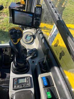 Kolesové rypadlo Wacker Neuson EW100 s rotátorem - 12