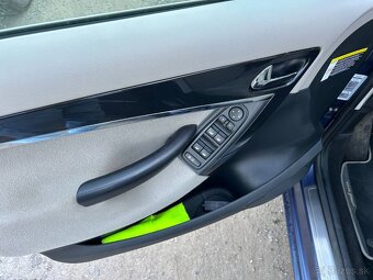 Citroën C4 Picasso 2.0 HDi 16V 110kW  Exclusive A/T - 12