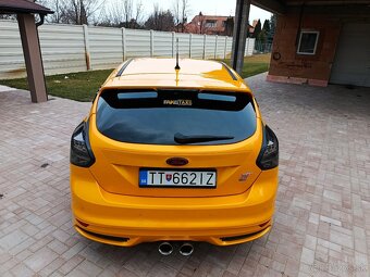Ford Focus ST 2.0 EcoBoost 250PS - 12
