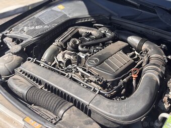 Mercedes Benz C200D - 12
