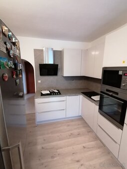 vstavane skrine na mieru - 12