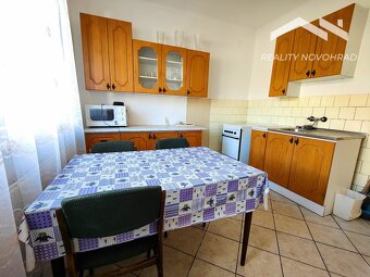 Priestranný rodinný dom v blízkosti centra mesta - 12