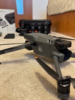 DJI Mavic 3 Fly More Combo + PGYTECH Case - 12
