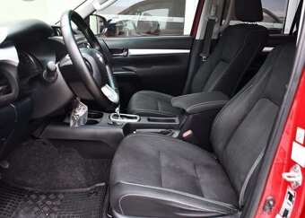 Toyota Hilux 2.4 D4D 4X4 ČR 110 kw - 12