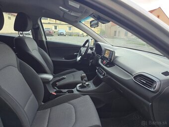 Hyundai i30 1.6 diesel - 12