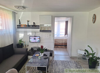 Rozostavaná chalupa pri potoku v malebnej dedinke na Lipto - 12