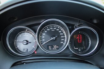 Mazda CX-5 2.2 Skyactiv-D 175k AWD Revolution A/T - 12