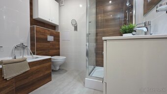 ⌂ Predaj trojizbový byt 68m2/ staré sídlisko Prievidza - 12