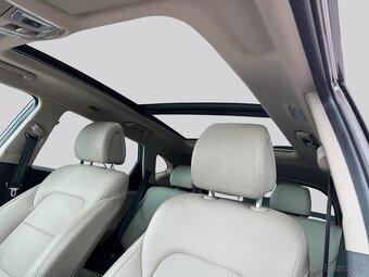 Tucson Premium AWD AT - 12