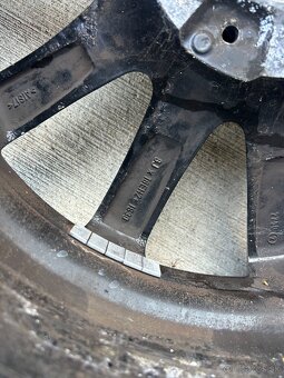 Originál BMW disky na zimných pneu 245/45 R18 Continental - 12