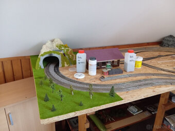 Predám modelovú železnicu H0 - 12