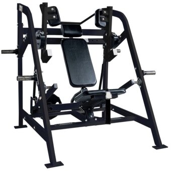 Hammer Strength - 12 strojů skladem - 12
