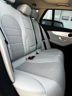 Mercedes-Benz C trieda Kombi 200 d,Manuál - 12