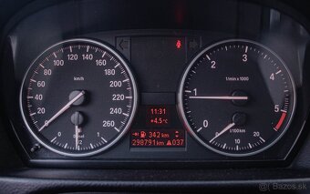 BMW E90 320d xDrive - 12