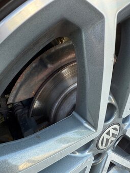 Predám Volkswagen Golf 6 1.4TSI DSG - 12