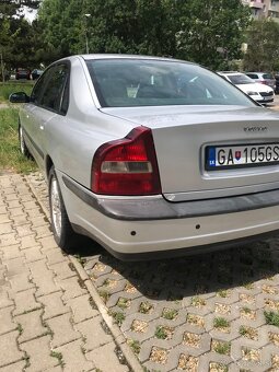 V CENE JE AJ PREPIS  predam volvo s80 2,0turbo benzin 120kw - 12