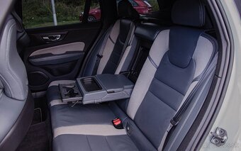 Volvo V60 D4 R-Design A/T - 12