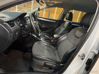 Škoda Octavia Combi 2.0 TDI Elegance/Style - 12