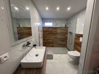 Prenájom rodinného domu - 12