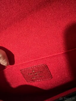 Luis Vuitton Pochette Felicie Crossbody Cerise Red Interior - 12