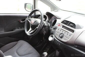 Honda Jazz 1.4 Comfort A/T - 12