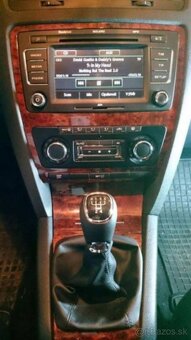 SKODA KOZENA RADIACA PAKA S MANZETOU - 12