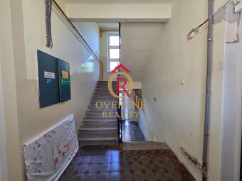 Na predaj veľký 5 izbový byt Lučenec centrum, do Zvolena 30m - 12