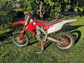 Honda CRF 450R, r.v. 2009, el. vstřikování. - 12