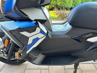 BMW C400X v záruke do 08/2027 plná výbava, ako nová - 12
