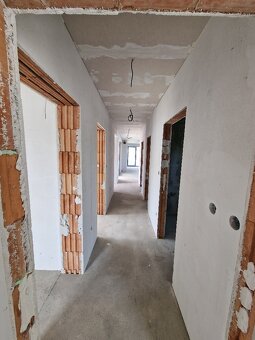 4 izb. novostavba rodinného domu v obci Matúškovo - 12