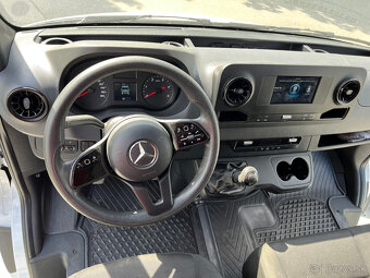 Cestovní obytná dodávka Mercedes Sprinter, rok 2022 - 12