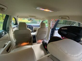 Škoda superb 2.0 tdi Cr.125kw 4x4 6q manual - 12