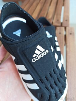 Sandálky Adidas veľ 27 - 12