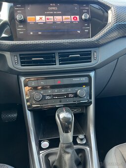 Volkswagen t-cross DSG -- 2020-- - 12