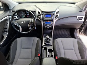 Hyundai i30 KOMBI 1.6i CRDi 16V DOHC Family + FULL LED + ZIM - 12