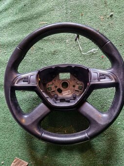 Volant, obruč volantu a airbag Škoda, Audi - 12