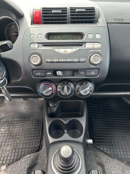 Honda Jazz 1.2 LS - 12