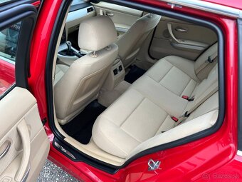 BMW Rad 3 Touring 318d - 12