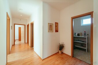 RODINNÝ DOM 4i S VEĽKOU ZÁHRADOU – BÍLKOVE HUMENCE - 12