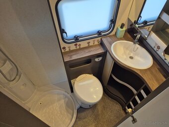 Karavan Hobby Excellent Edition 545 KMF - 12