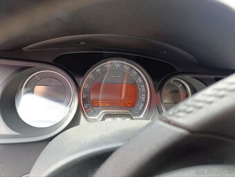 Citroen C5 1.6 HDi 2008 diesel 80kw (110koní) M5 - 12