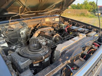 Toyota Land Cruiser KZJ 73 - 12