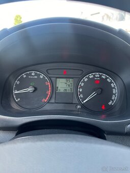 Škoda Fabia 1.2 28 000 km  - 12