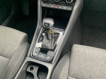 Predám havarovanú Škoda Karoq 1.5 tsi 110kw dsg rv 2022 - 12